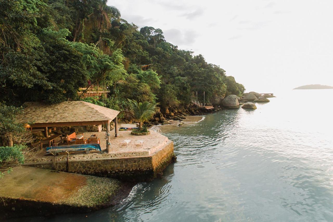 Holiday home Refugio Na Frente Do Mar Em Ilha De Araujo *